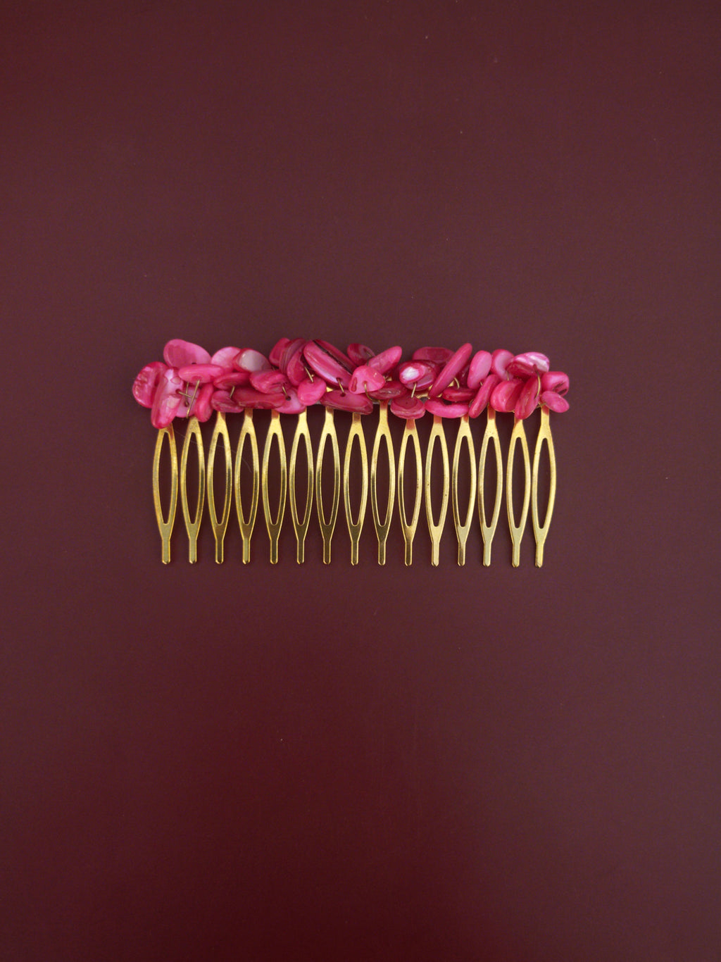 Peinecillo piedras fucsia