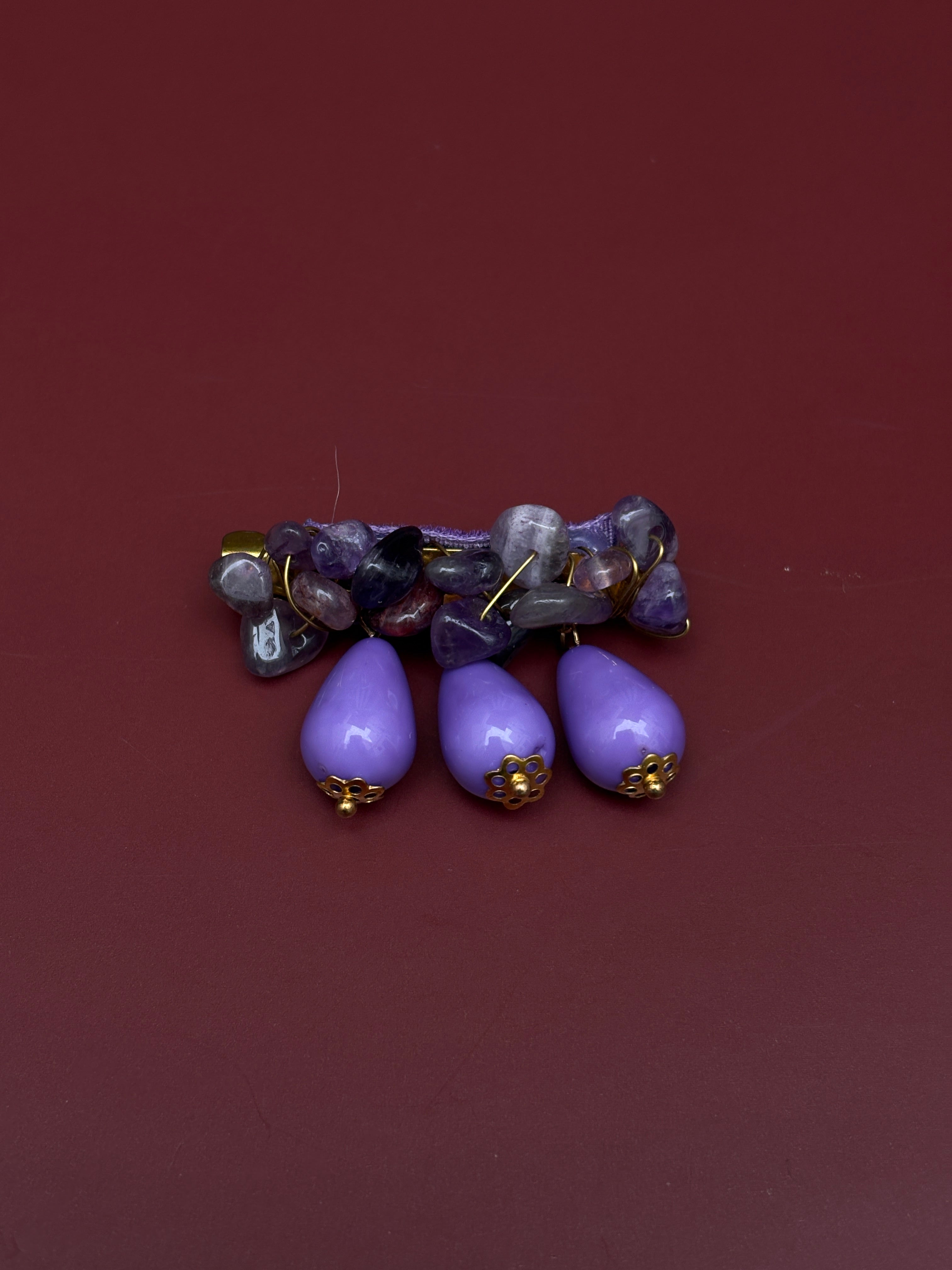 Broche piedras Morado