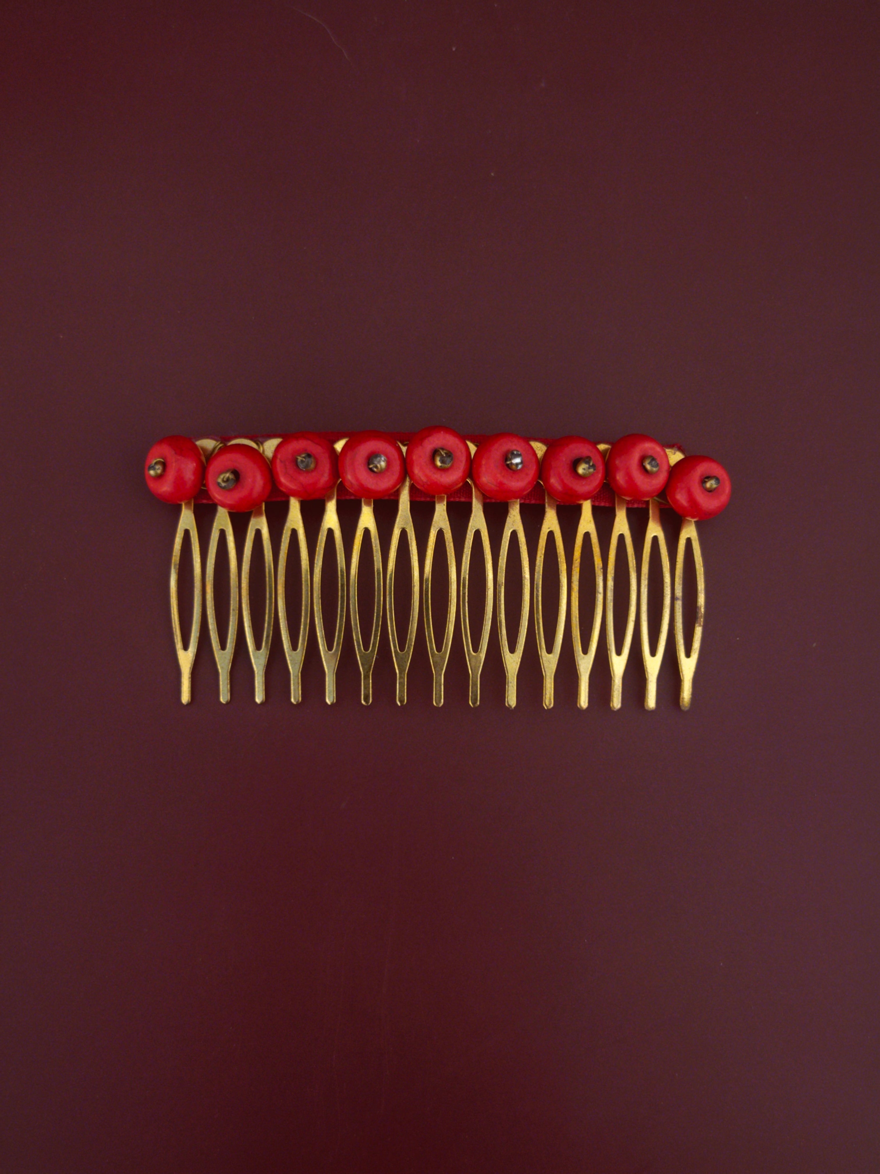 Peinecillo círculos rojo