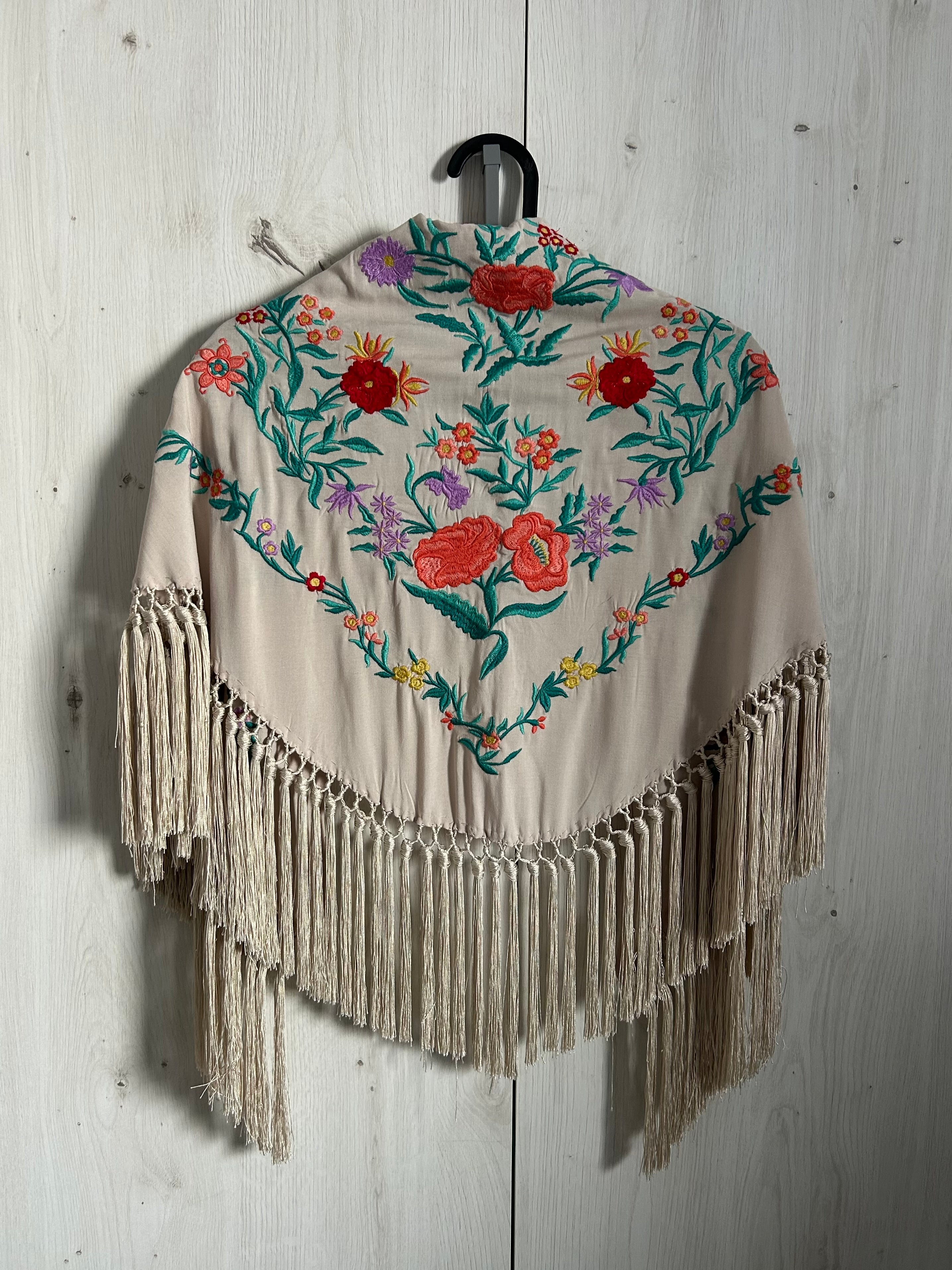 Mantoncillo Aurora Beige