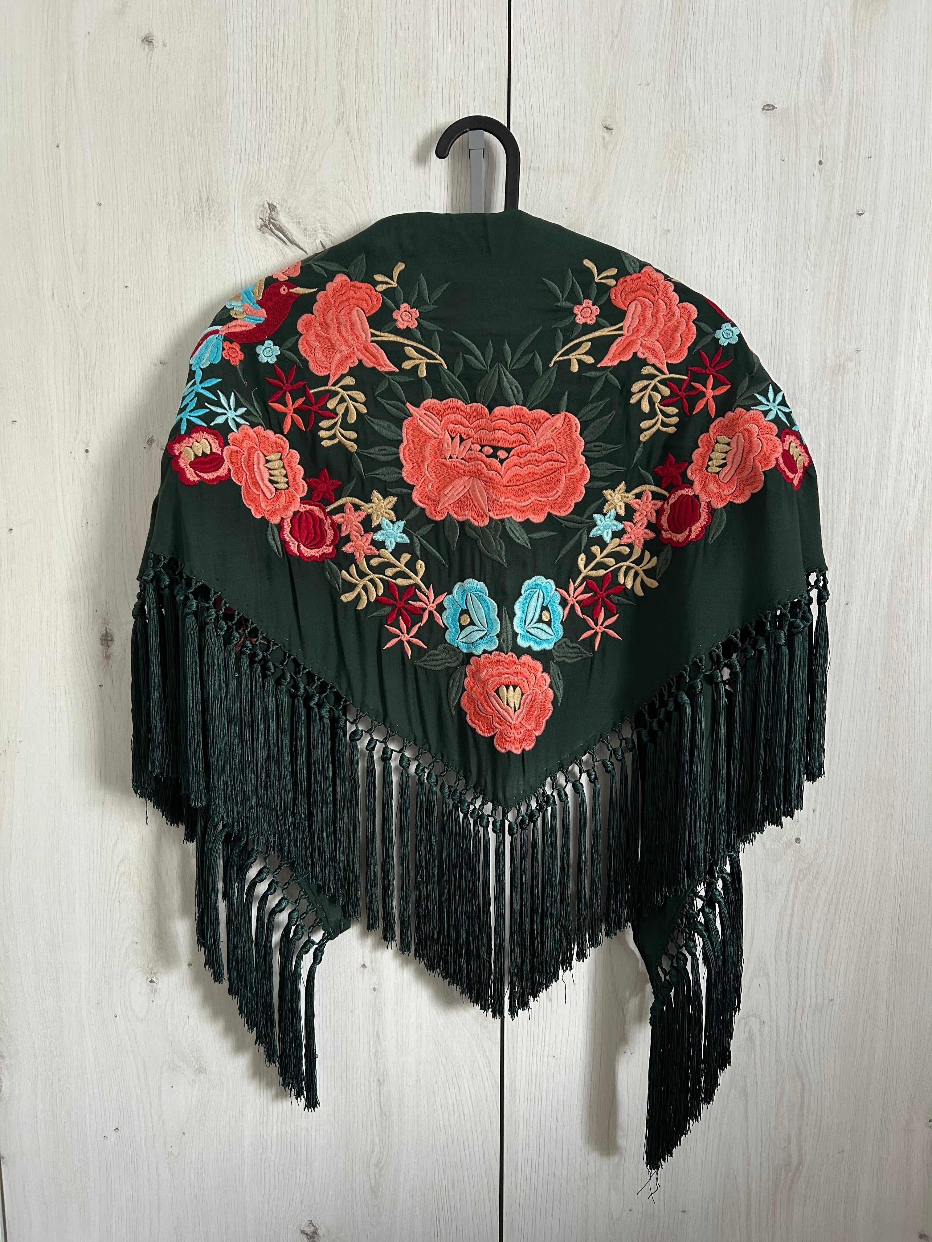 Mantoncillo Cayetana verde botella